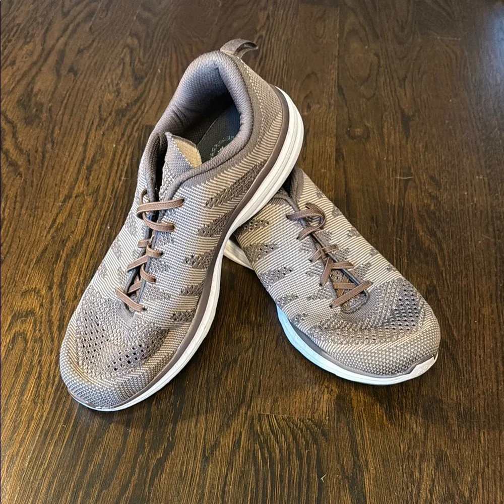 APL light taupe